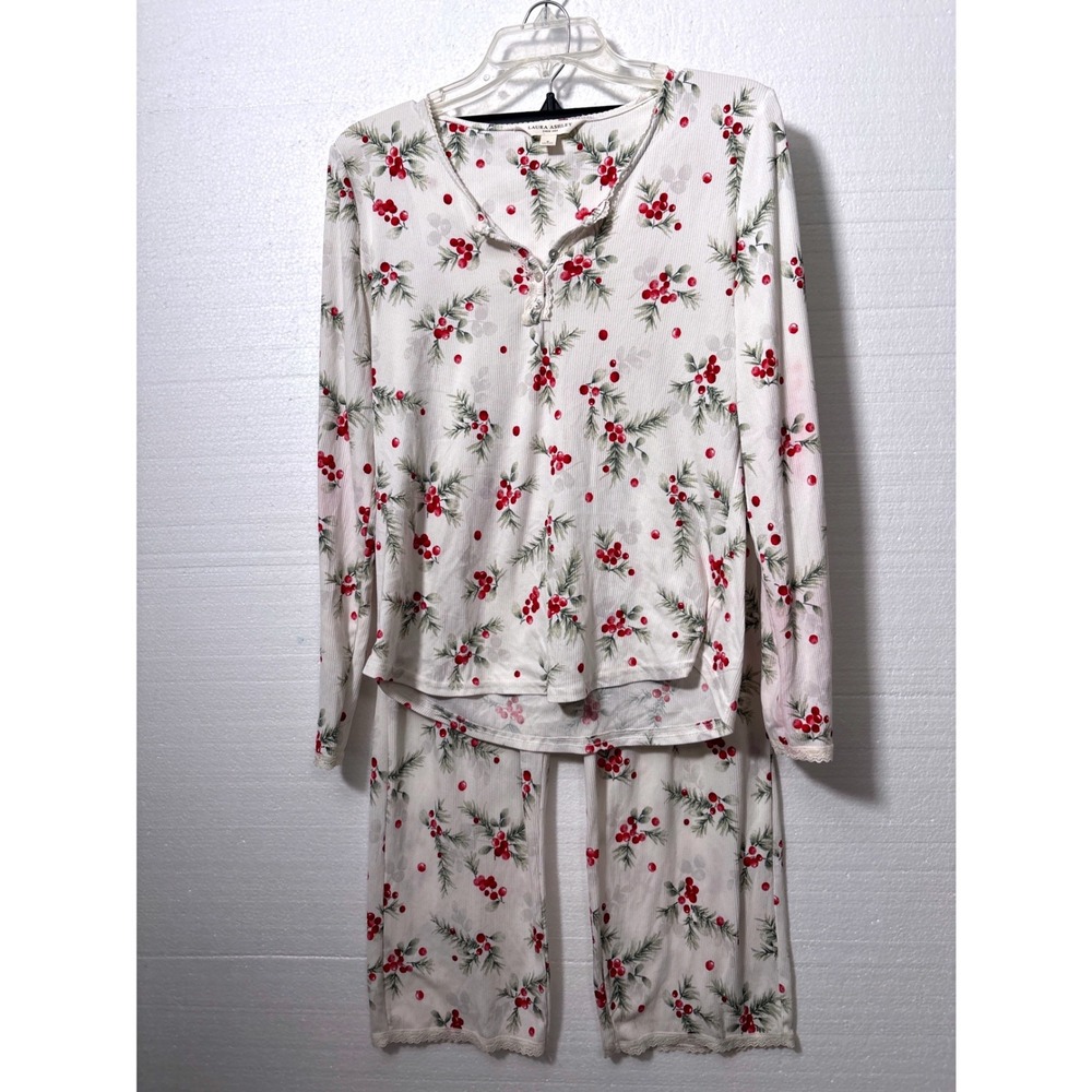 Title: Laura Ashley Holiday Berry Print Ribbed Lace Trim Pajama Set Small
